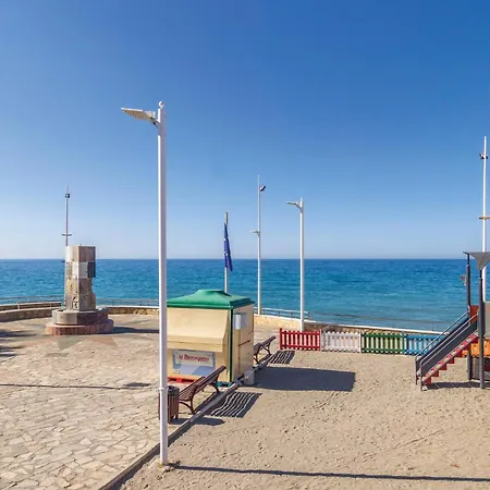 Будинок відпочинку Beautiful In With Kitchen *