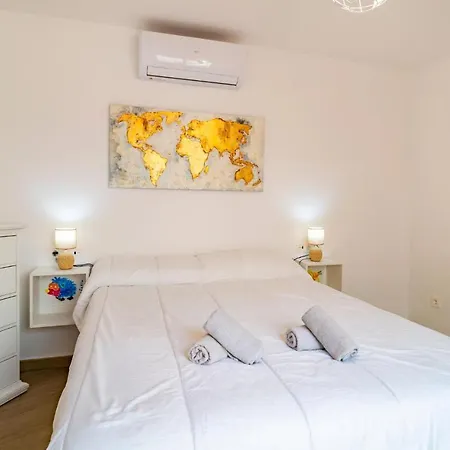 Nyaraló Beautiful In With Kitchen *