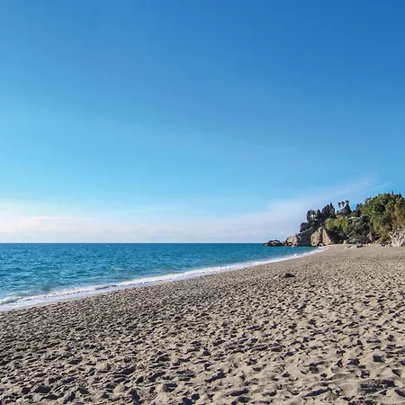 Beautiful In With Kitchen Nyaraló *