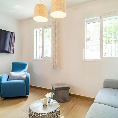 Beautiful In With Kitchen Hébergement de vacances *